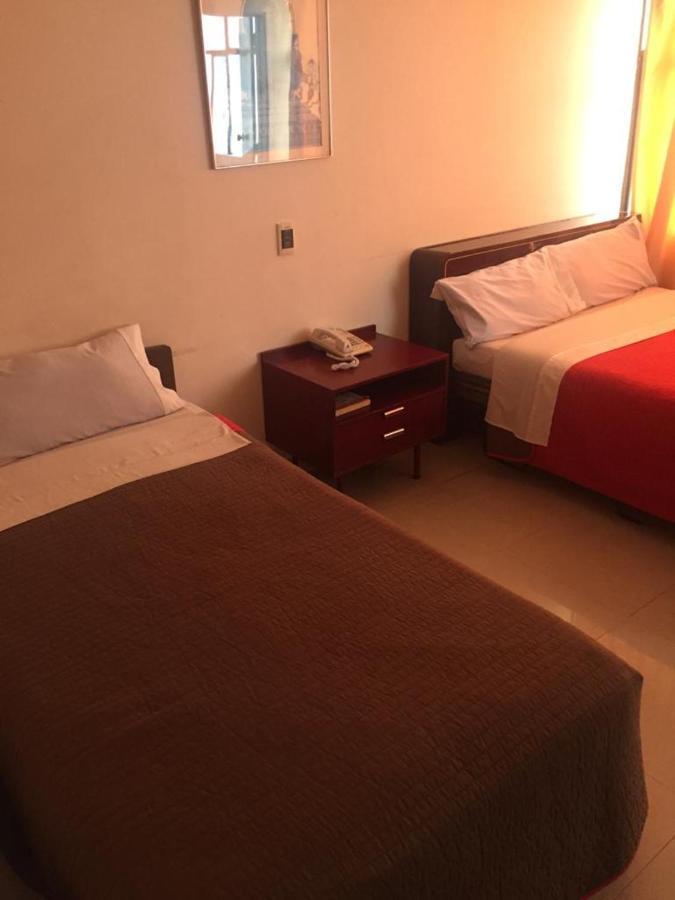 Hotel Cristales DS Bogotá Extérieur photo